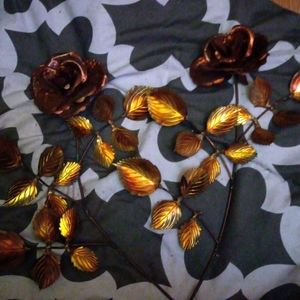 Metal roses